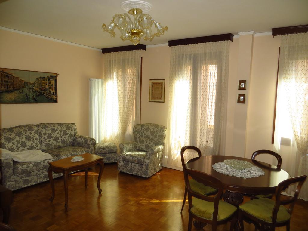 Asteria Venetian Suite الغرفة الصورة